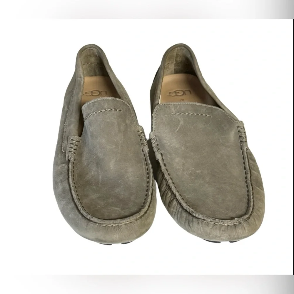UGG Loafers Leather Suede Moccasins  Slip-ons SZ 9